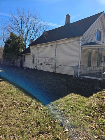 5636 Drake Avenue, Cleveland, OH 44127