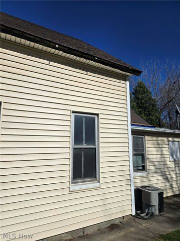 5636 Drake Avenue, Cleveland, OH 44127