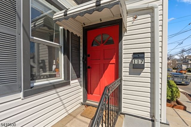 117 Argyle Pl, Kearny Town, NJ 07032