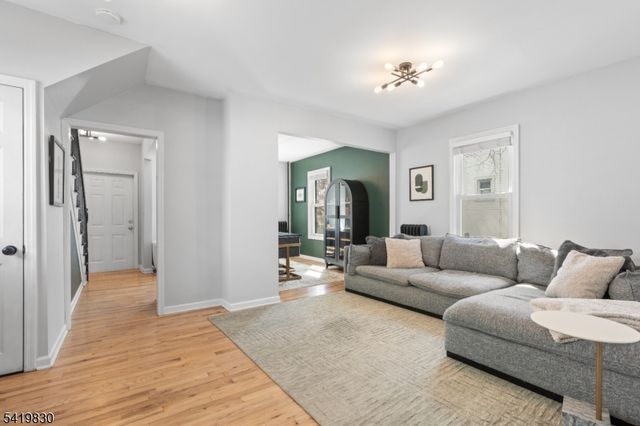 117 Argyle Pl, Kearny Town, NJ 07032