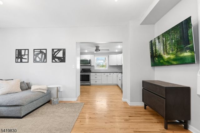 117 Argyle Pl, Kearny Town, NJ 07032