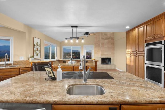 30603 Roadrunner, Valley Center, CA 92082