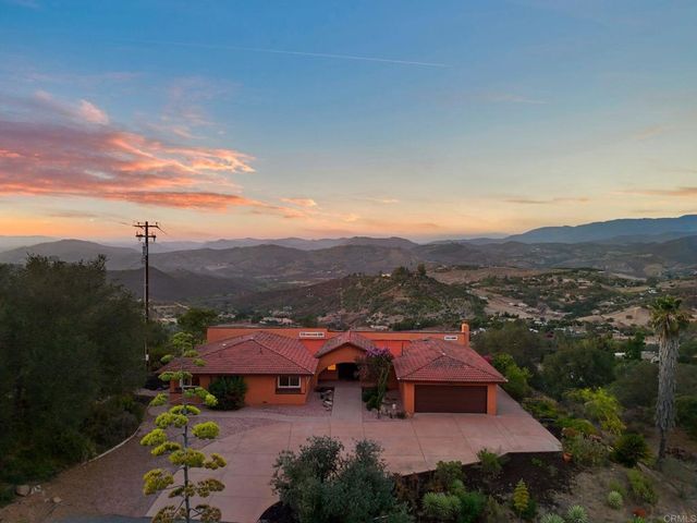 30603 Roadrunner, Valley Center, CA 92082
