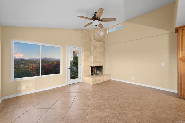 30603 Roadrunner, Valley Center, CA 92082