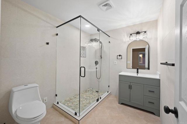 30603 Roadrunner, Valley Center, CA 92082