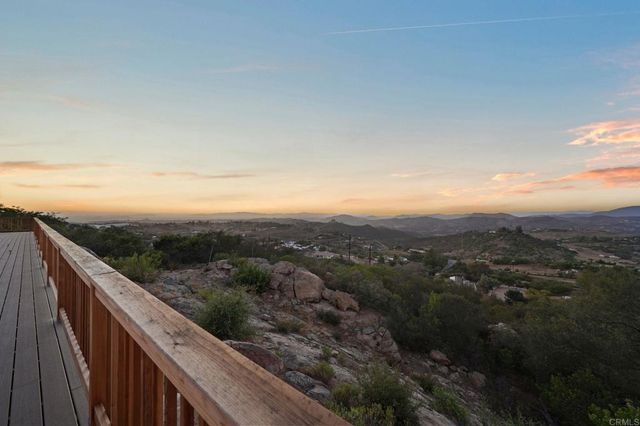 30603 Roadrunner, Valley Center, CA 92082