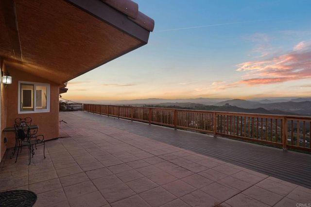 30603 Roadrunner, Valley Center, CA 92082