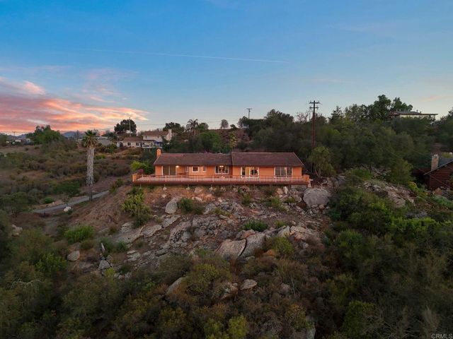 30603 Roadrunner, Valley Center, CA 92082