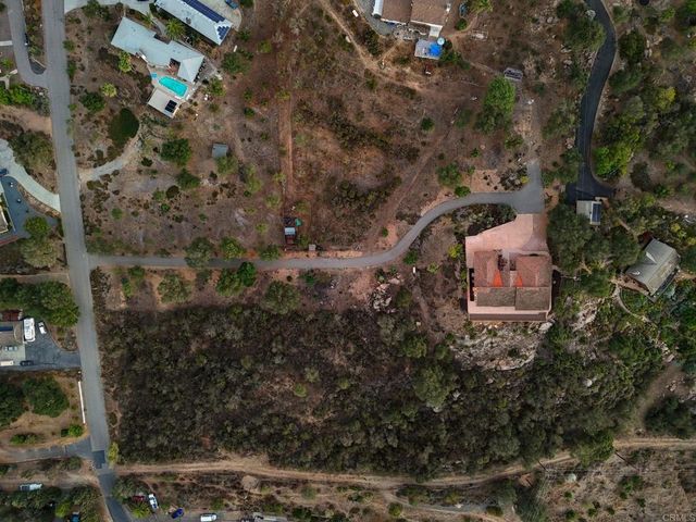 30603 Roadrunner, Valley Center, CA 92082