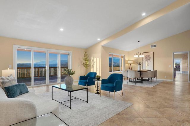 30603 Roadrunner, Valley Center, CA 92082