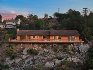 30603 Roadrunner, Valley Center, CA 92082