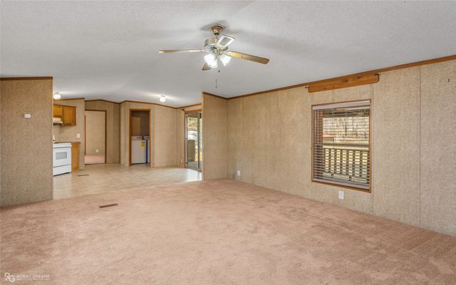 230 E cloverleaf Drive, Haughton, LA 71037