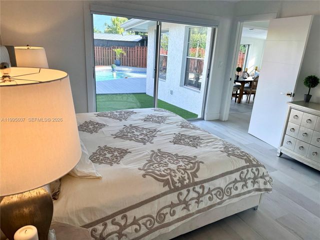 2406 Marathon Ln, Fort Lauderdale, FL 33312