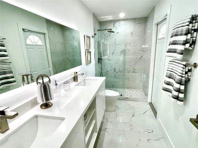 2406 Marathon Ln, Fort Lauderdale, FL 33312