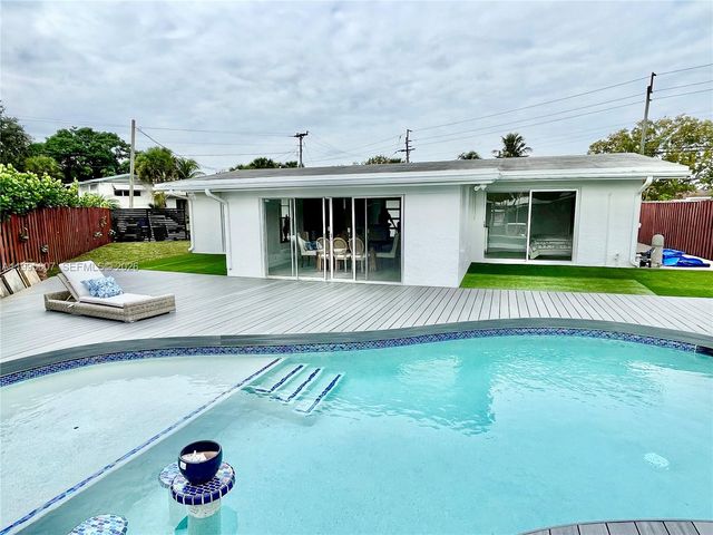 2406 Marathon Ln, Fort Lauderdale, FL 33312