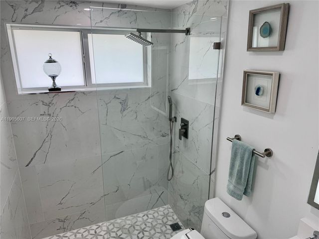 2406 Marathon Ln, Fort Lauderdale, FL 33312