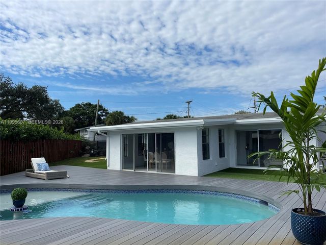 2406 Marathon Ln, Fort Lauderdale, FL 33312