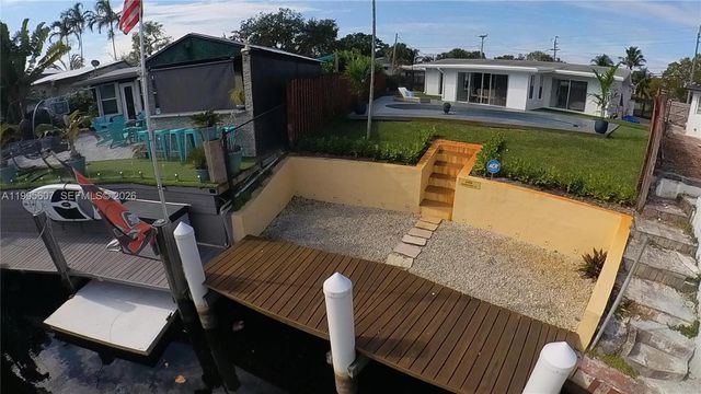 2406 Marathon Ln, Fort Lauderdale, FL 33312