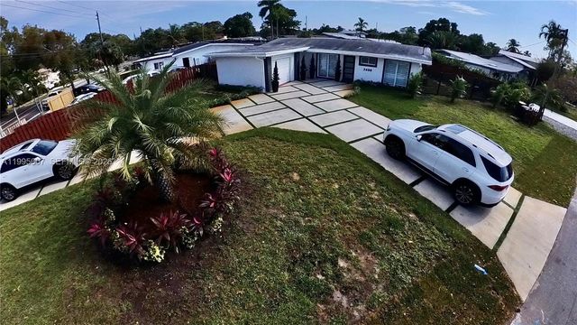 2406 Marathon Ln, Fort Lauderdale, FL 33312