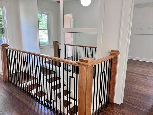 5605 Paseo Boulevard, Kansas City, MO 64130