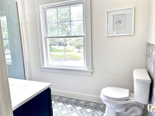 5605 Paseo Boulevard, Kansas City, MO 64130