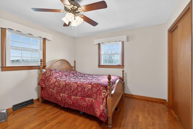 803 Clintonville Road, Paris, KY 40361