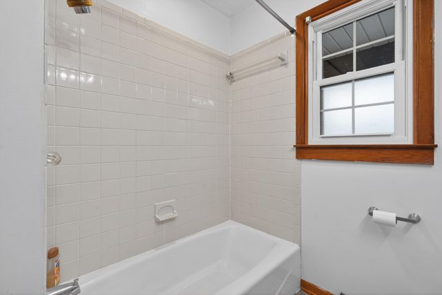 803 Clintonville Road, Paris, KY 40361