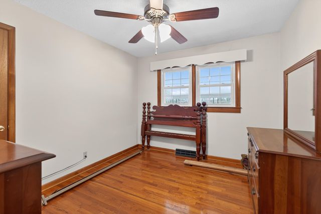 803 Clintonville Road, Paris, KY 40361