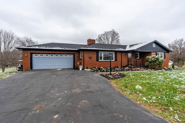 803 Clintonville Road, Paris, KY 40361