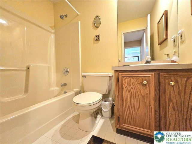 2830 Linden Street 4C, Bethlehem City, PA 18017