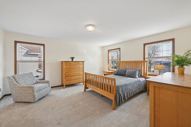 10150 41st Place NE, Saint Michael, MN 55376