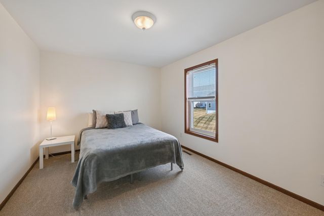 10150 41st Place NE, Saint Michael, MN 55376