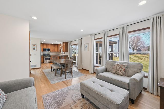 10150 41st Place NE, Saint Michael, MN 55376