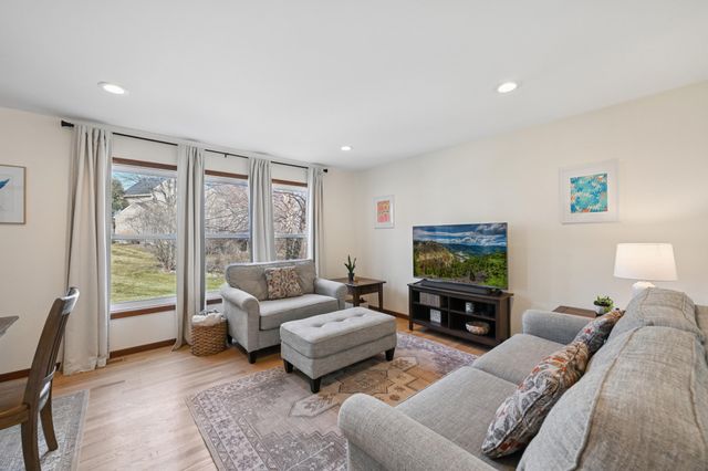 10150 41st Place NE, Saint Michael, MN 55376