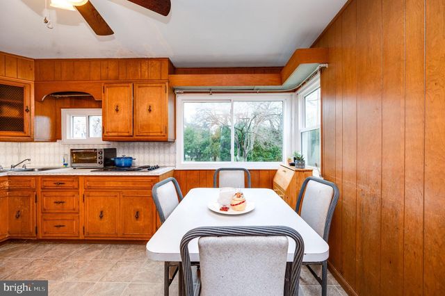 511 GRILL AVE, Reading, PA 19607