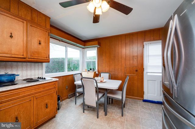 511 GRILL AVE, Reading, PA 19607