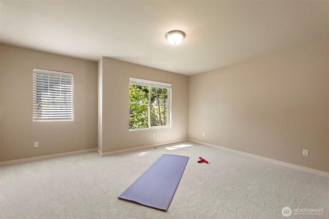 10212 242nd Avenue NE, Redmond, WA 98053