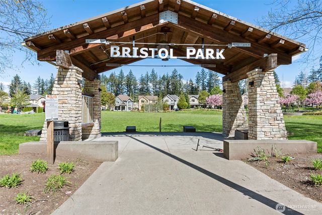 10212 242nd Avenue NE, Redmond, WA 98053