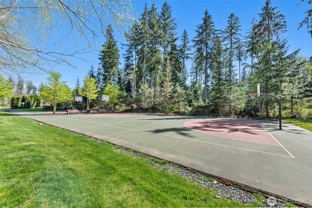 10212 242nd Avenue NE, Redmond, WA 98053