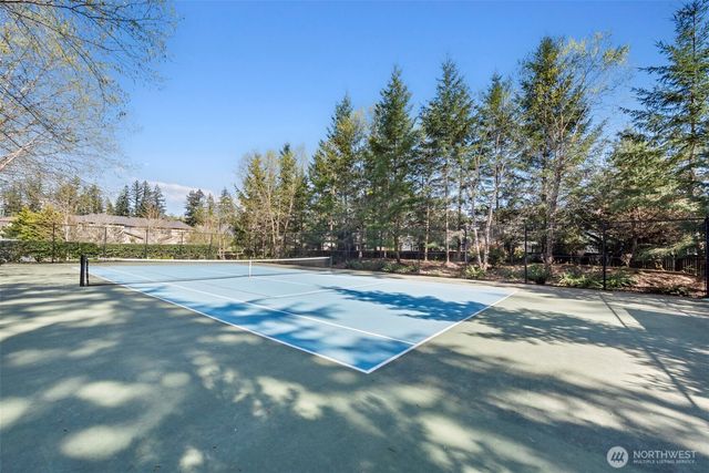 10212 242nd Avenue NE, Redmond, WA 98053