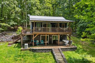 37 Poplar Drive, Rosman, NC 28772