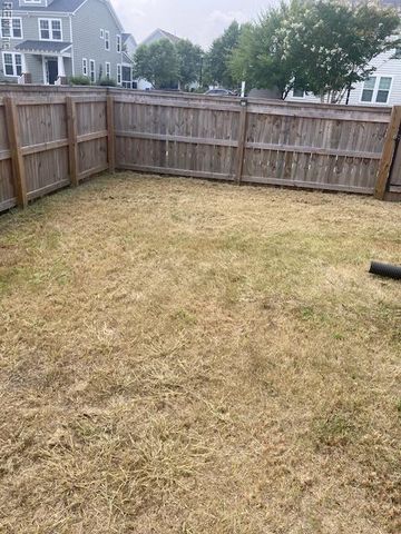 291 Goldenstar LN, Portsmouth, VA 23701