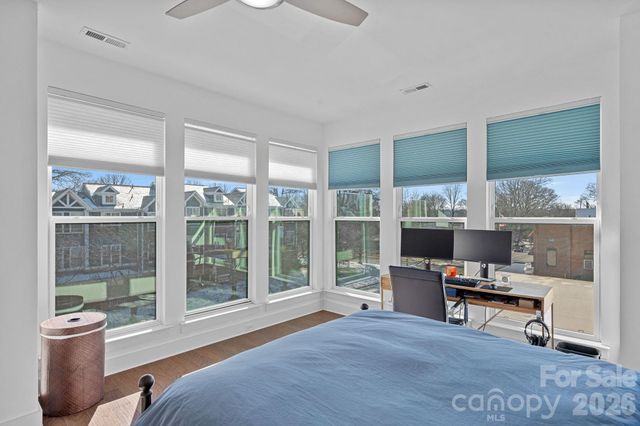 214 Wesley Heights Way, Charlotte, NC 28208