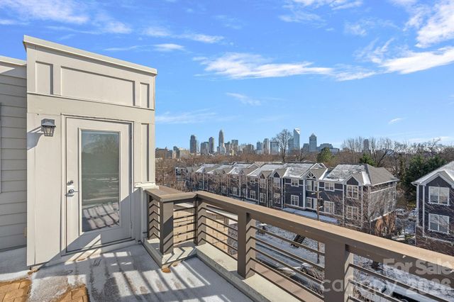 214 Wesley Heights Way, Charlotte, NC 28208