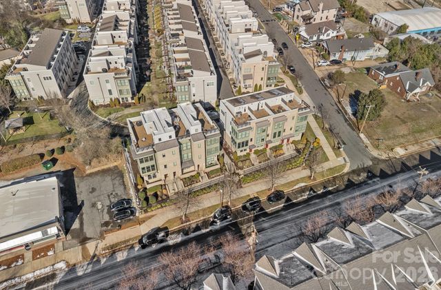 214 Wesley Heights Way, Charlotte, NC 28208