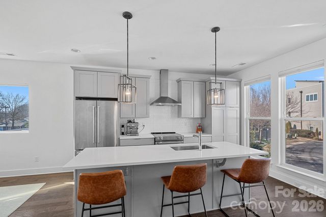 214 Wesley Heights Way, Charlotte, NC 28208