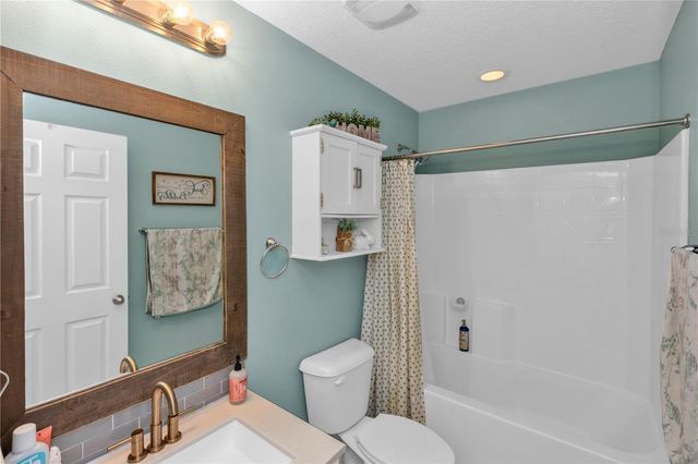 2111 E PARKTON DRIVE, Deltona, FL 32725
