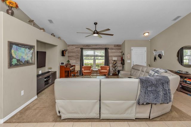 2111 E PARKTON DRIVE, Deltona, FL 32725