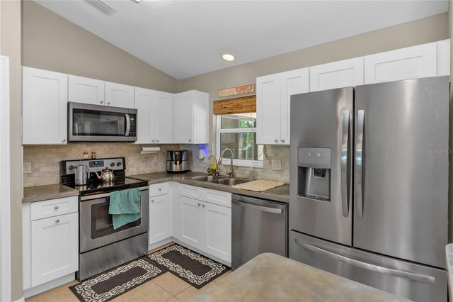2111 E PARKTON DRIVE, Deltona, FL 32725