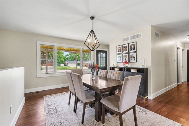2605 Heverly Drive, Portage, MI 49024